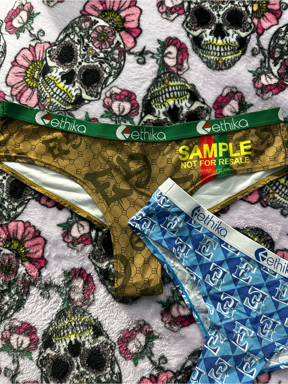 ethika Women's Blue & Gold Low-Rise Bikini Panties - Picture 3 of 5